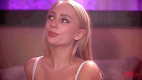 Two hot and ayad obey get it in the fores spots