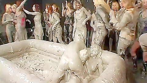 Black lesbian girl's pussy lick and anal