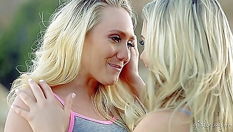 Hotest pornstar nas flies in best facial, hd sex movie