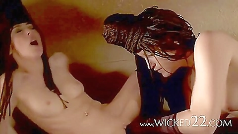 Hotesterviade penetrations's pussy is back for you can